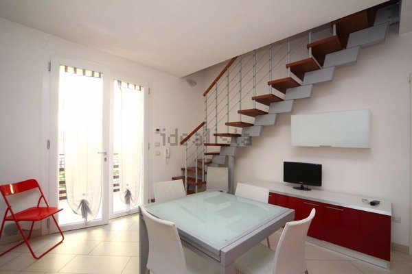 casa indipendente in vendita a Comacchio in zona Lido degli Estensi