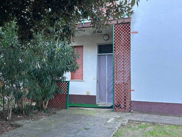 appartamento in vendita a Comacchio in zona Lido degli Scacchi