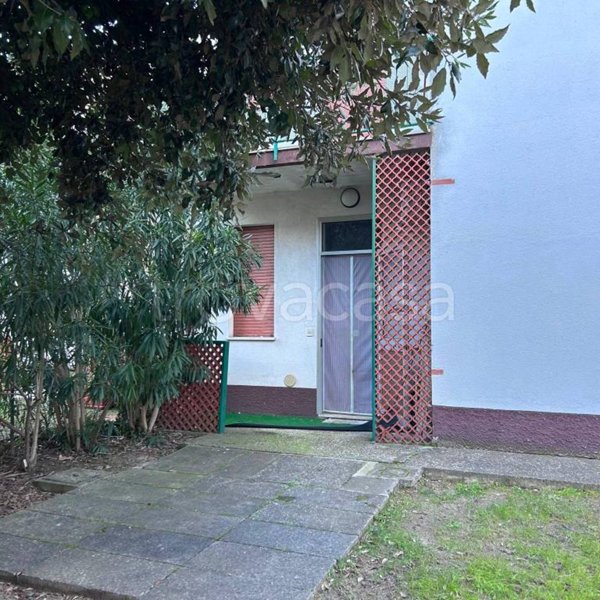 appartamento in vendita a Comacchio in zona Lido degli Scacchi