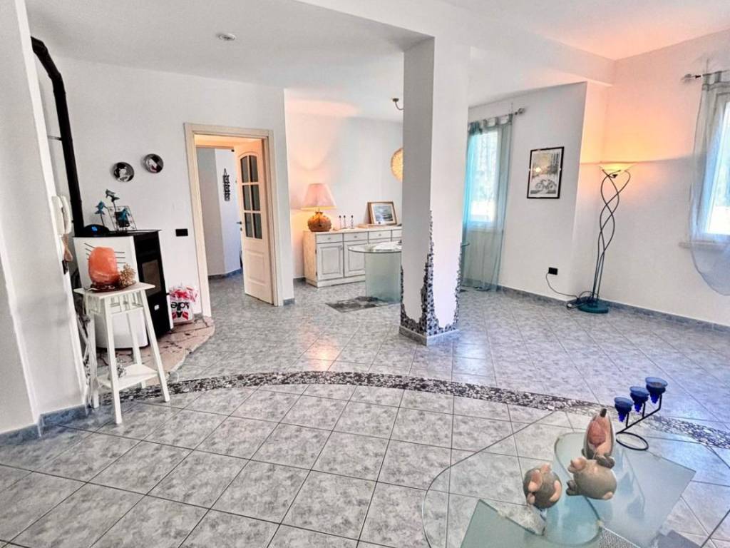 casa indipendente in vendita a Comacchio in zona San Giuseppe