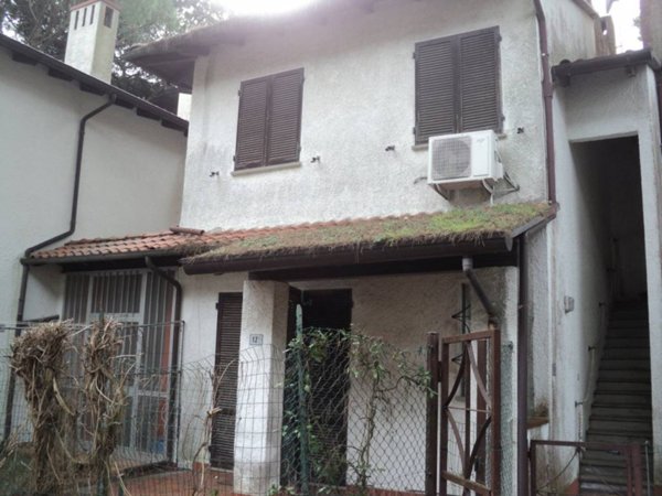casa indipendente in vendita a Comacchio in zona Lido di Spina