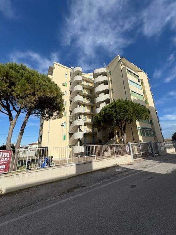 appartamento in vendita a Comacchio in zona Lido degli Estensi