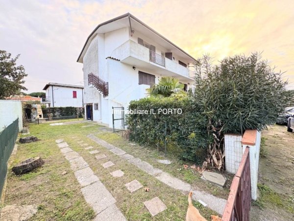 appartamento in vendita a Comacchio in zona Lido delle Nazioni