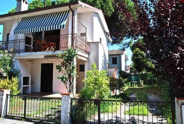 casa indipendente in vendita a Comacchio in zona Lido degli Estensi
