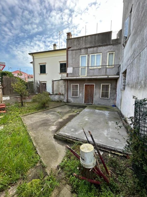 casa indipendente in vendita a Comacchio