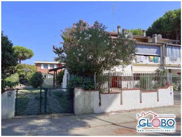 casa indipendente in vendita a Comacchio in zona Lido delle Nazioni