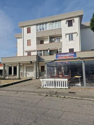 appartamento in vendita a Comacchio in zona Lido degli Scacchi