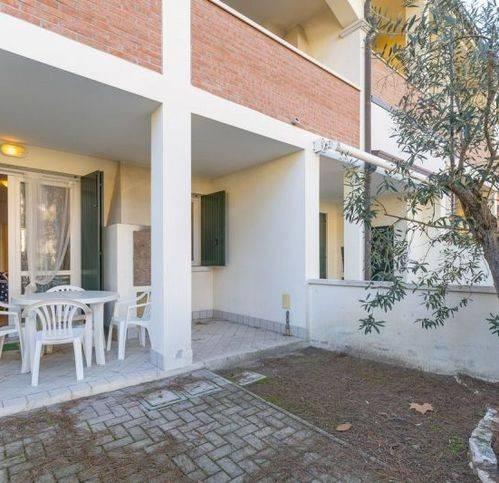 casa indipendente in vendita a Comacchio in zona Lido di Spina