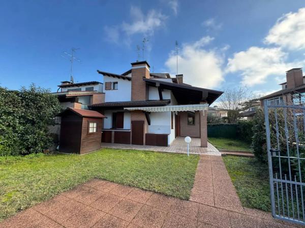 appartamento in vendita a Comacchio in zona Lido delle Nazioni