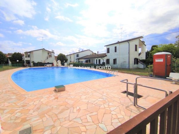 casa indipendente in vendita a Comacchio in zona Lido degli Scacchi