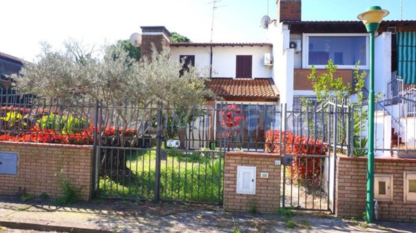 casa indipendente in vendita a Comacchio in zona Lido delle Nazioni