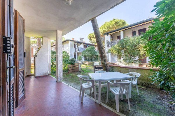 casa indipendente in vendita a Comacchio in zona Lido di Spina