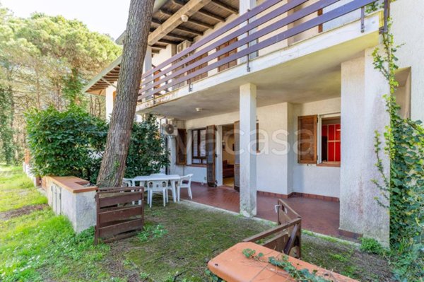 casa indipendente in vendita a Comacchio in zona Lido di Spina