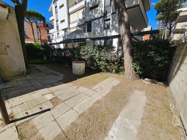 casa indipendente in vendita a Comacchio in zona Lido degli Estensi