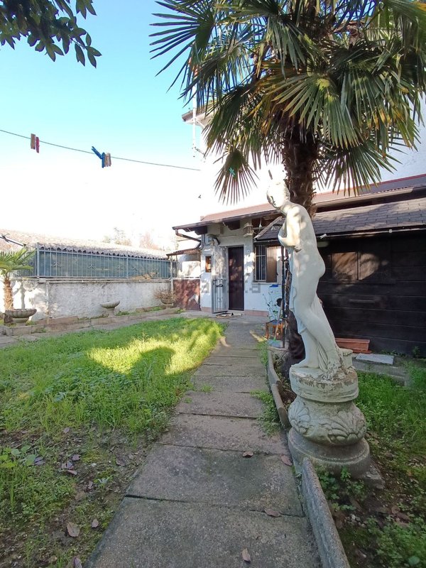 casa indipendente in vendita a Comacchio in zona Lido degli Scacchi