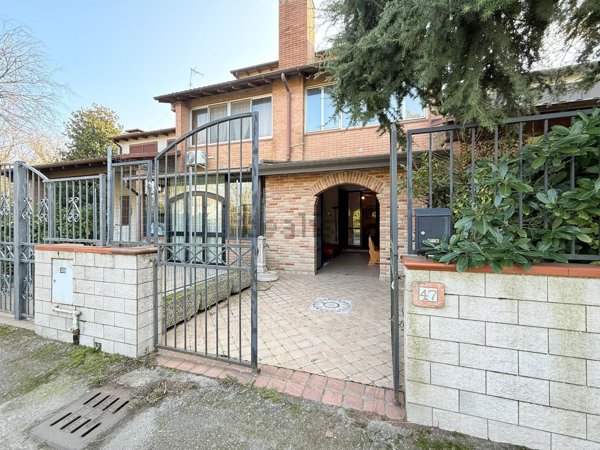 casa indipendente in vendita a Comacchio in zona Lido delle Nazioni