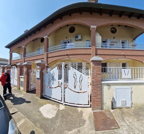 casa indipendente in vendita a Comacchio