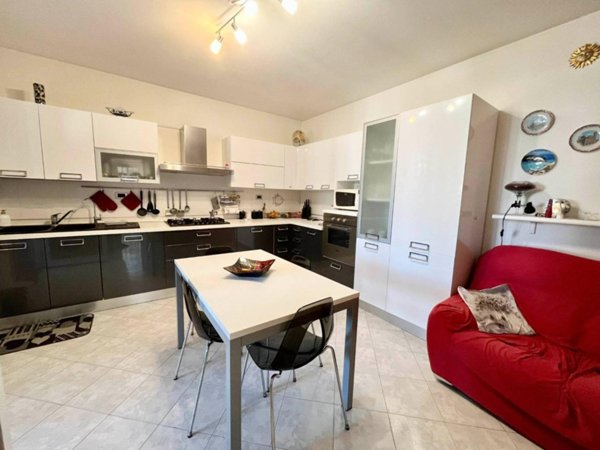 casa indipendente in vendita a Comacchio in zona Lido degli Estensi