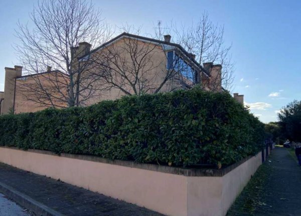 appartamento in vendita a Comacchio in zona Lido degli Estensi