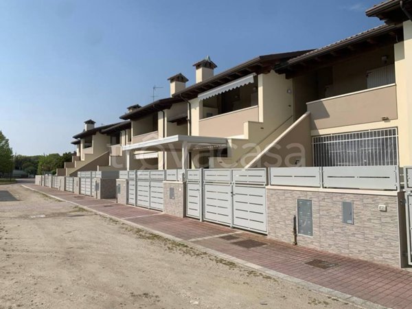 appartamento in vendita a Comacchio in zona Lido delle Nazioni
