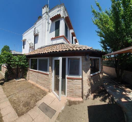 casa indipendente in vendita a Comacchio in zona Lido di Pomposa