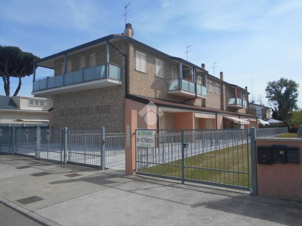 appartamento in vendita a Comacchio in zona Lido delle Nazioni