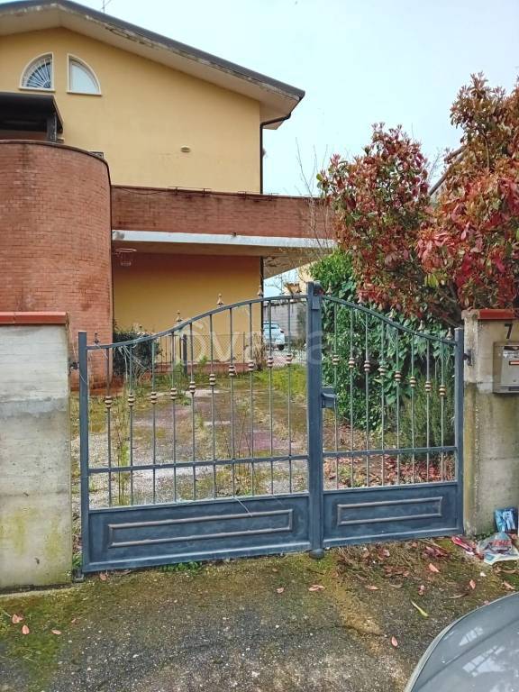 appartamento in vendita a Comacchio in zona Lido degli Estensi