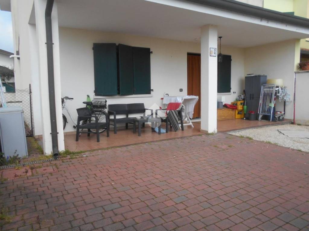 casa indipendente in vendita a Comacchio