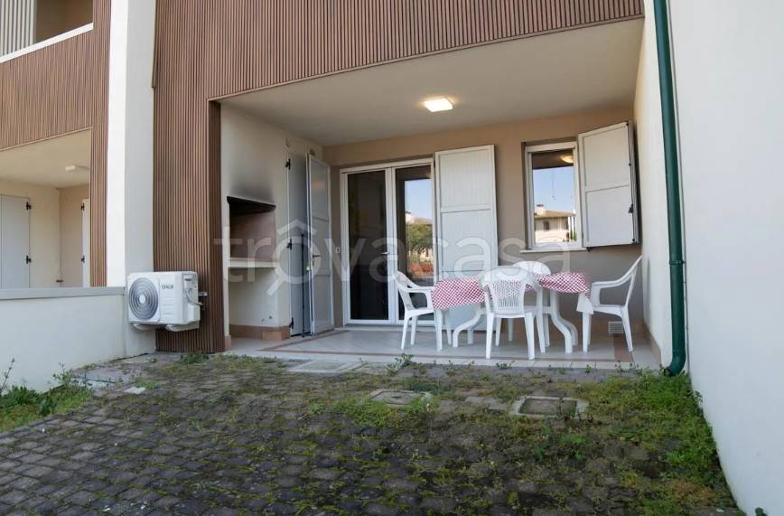 casa indipendente in vendita a Comacchio in zona Lido delle Nazioni