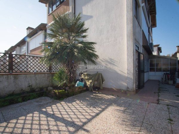 appartamento in vendita a Comacchio in zona Porto Garibaldi