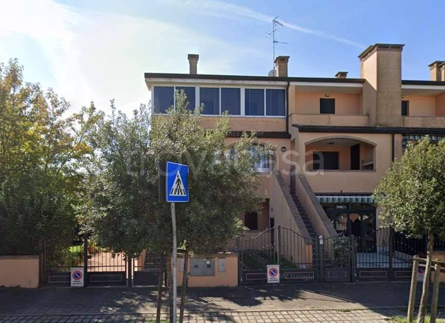 appartamento in vendita a Comacchio in zona Lido degli Estensi