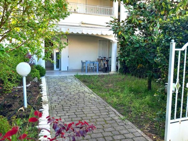 casa indipendente in vendita a Comacchio in zona Lido di Pomposa
