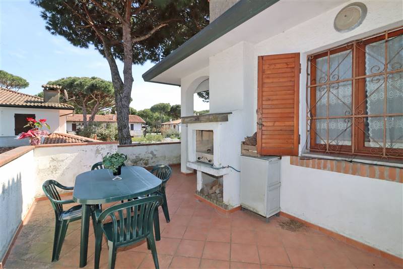 casa indipendente in vendita a Comacchio in zona Lido di Spina