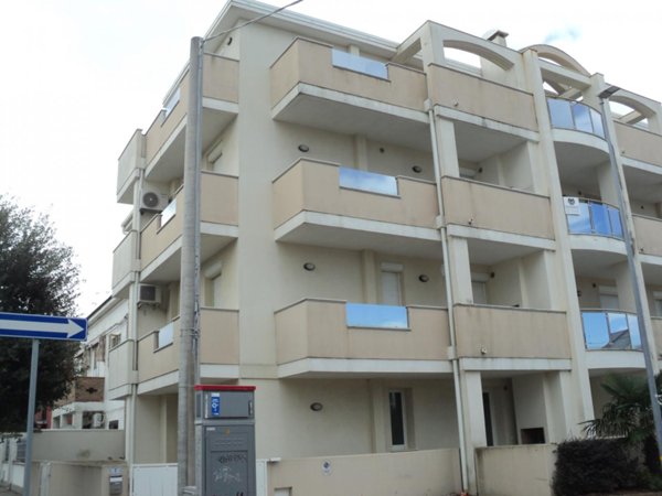 appartamento in vendita a Comacchio in zona Porto Garibaldi