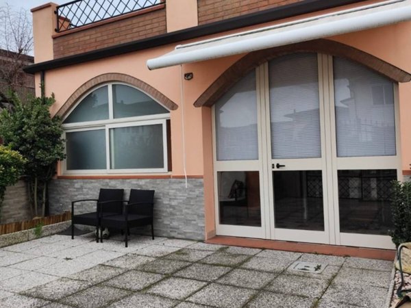 casa indipendente in vendita a Comacchio in zona Porto Garibaldi