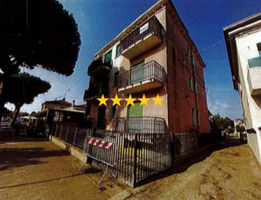appartamento in vendita a Comacchio in zona Porto Garibaldi