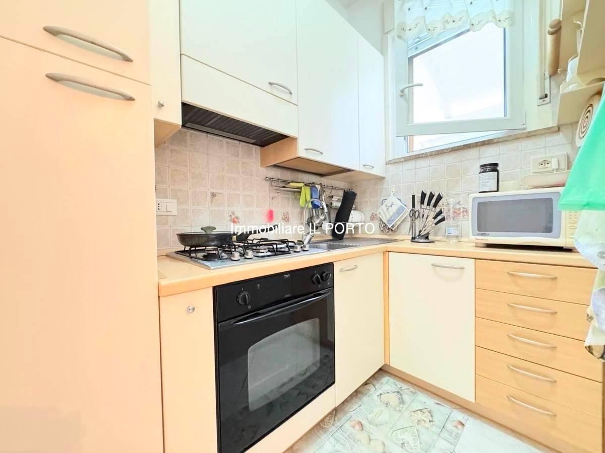 casa indipendente in vendita a Comacchio in zona Lido delle Nazioni