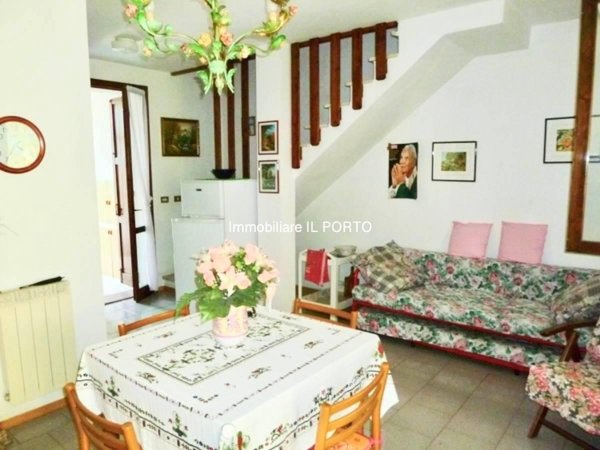 casa indipendente in vendita a Comacchio in zona Lido degli Scacchi