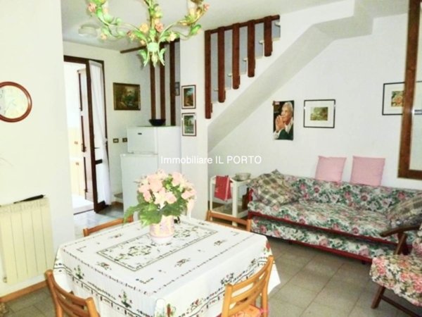 casa indipendente in vendita a Comacchio in zona Lido degli Scacchi