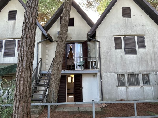 casa indipendente in vendita a Comacchio in zona Lido di Spina