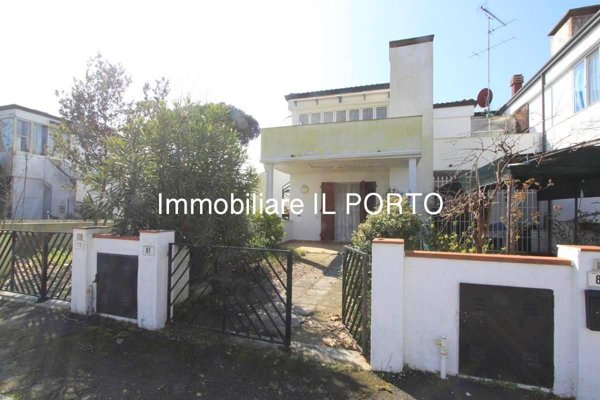 casa indipendente in vendita a Comacchio in zona Lido di Volano