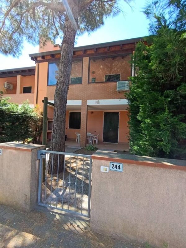casa indipendente in vendita a Comacchio in zona Lido di Volano