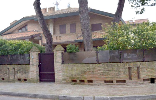 casa indipendente in vendita a Comacchio in zona Porto Garibaldi