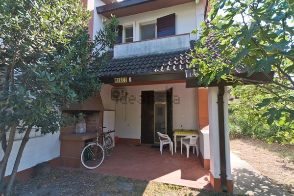 casa indipendente in vendita a Comacchio in zona Lido degli Scacchi