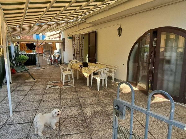 appartamento in vendita a Comacchio in zona Lido degli Scacchi
