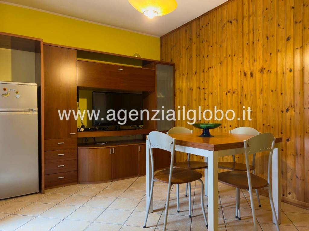 casa indipendente in vendita a Comacchio in zona Lido delle Nazioni