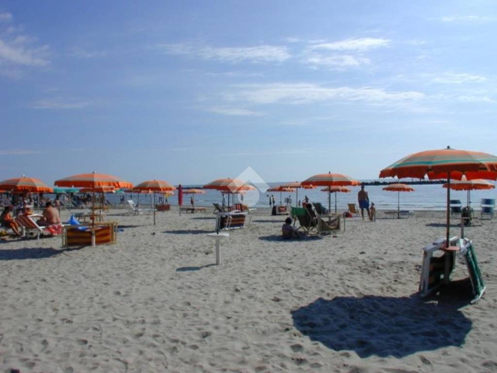 appartamento in vendita a Comacchio in zona Porto Garibaldi