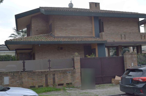 casa indipendente in vendita a Comacchio in zona Porto Garibaldi