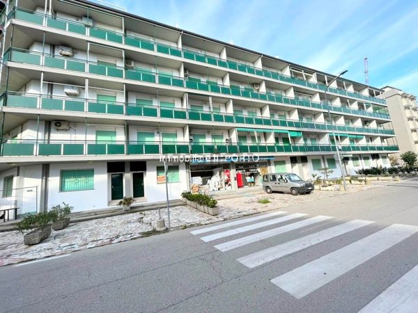 appartamento in vendita a Comacchio in zona Lido degli Estensi