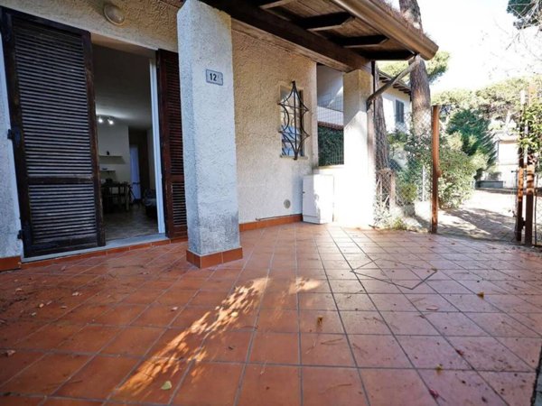 casa indipendente in vendita a Comacchio in zona Lido di Spina